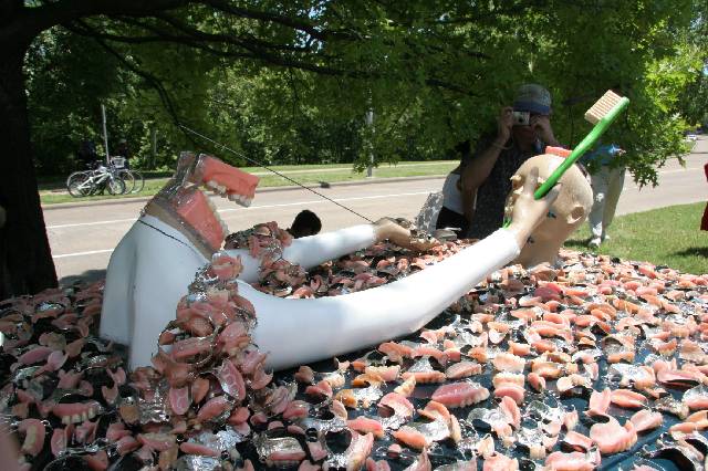 2006_ArtCar_3_Parade 215 
